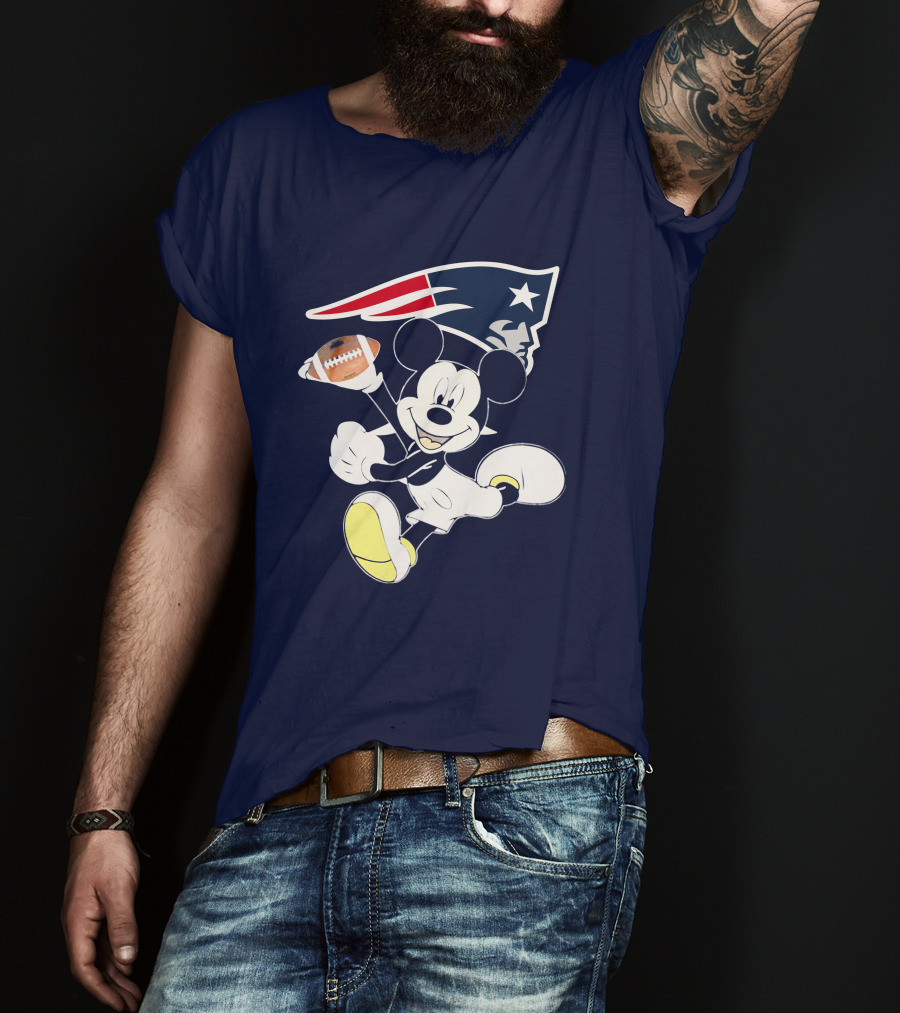 Mickey Patriots Football Fan Crossover With Iconic New England T-Shirt