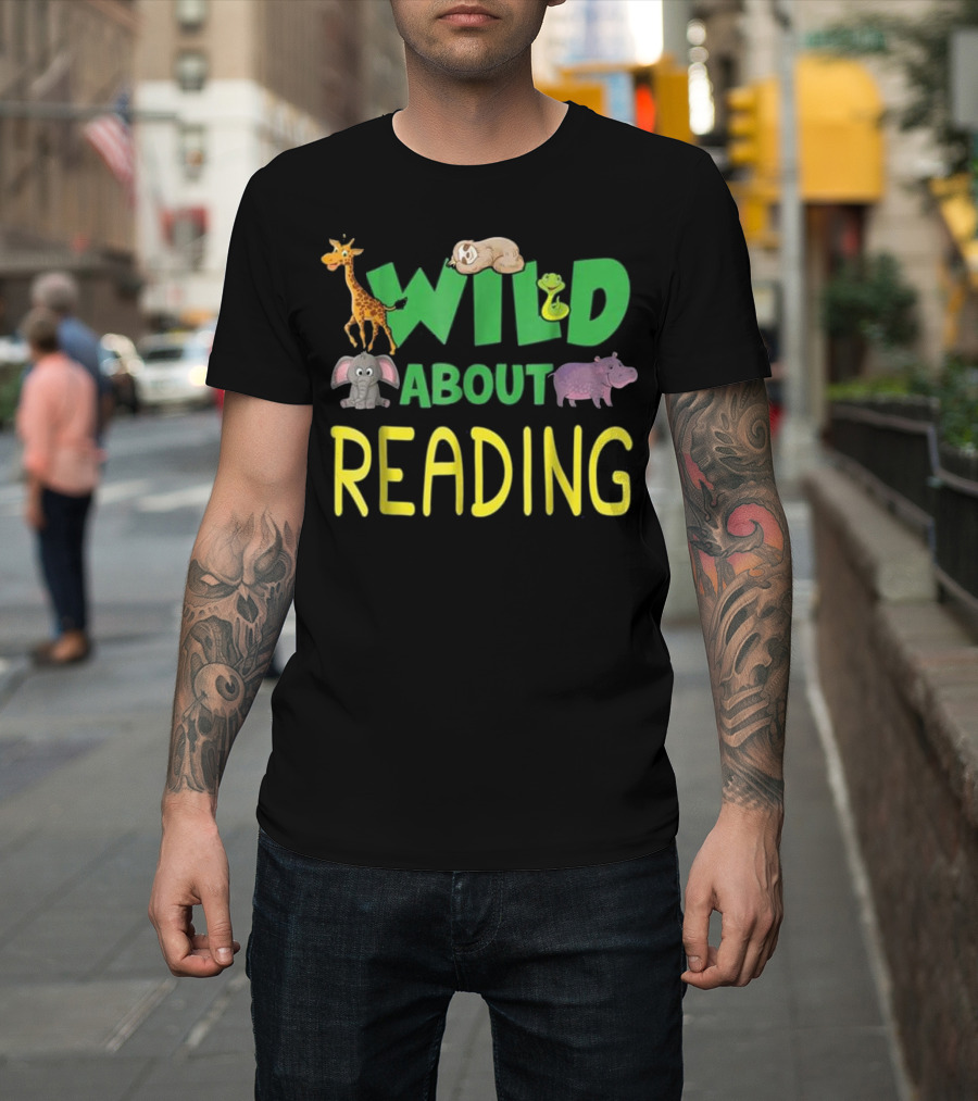 Wild About Reading Back to Sch Jungle Animals Giraffe Sloth Frog Elephant Hippo T-Shirt
