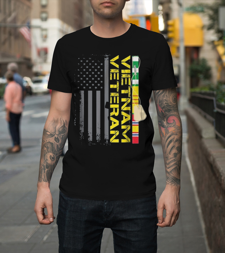 Vietnam Veteran US Flag with Service Medals Dog Tags T-Shirt