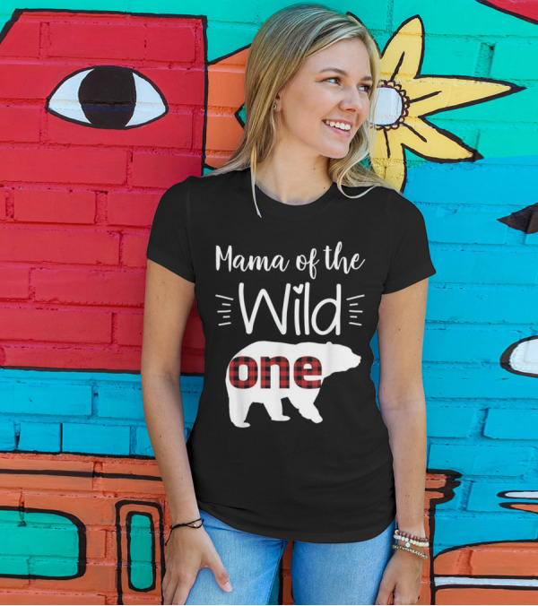 Mama Of The Wild One Bear Lumberjack Plaid T-Shirt