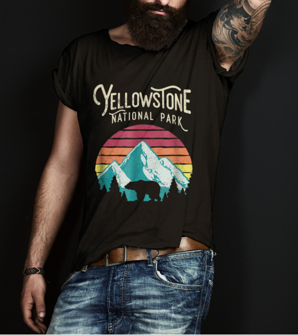 Vintage Yellowstone National Park WY Mountains Rainbow Bear Scene T-Shirt