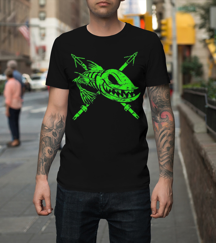 Bow Fishing Crossed Arrow Skeleton T-Shirt
