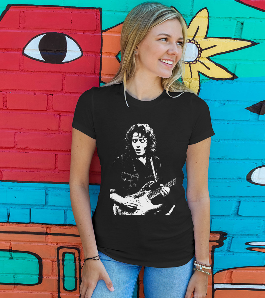 Electric Guitar Performance T-Shirt