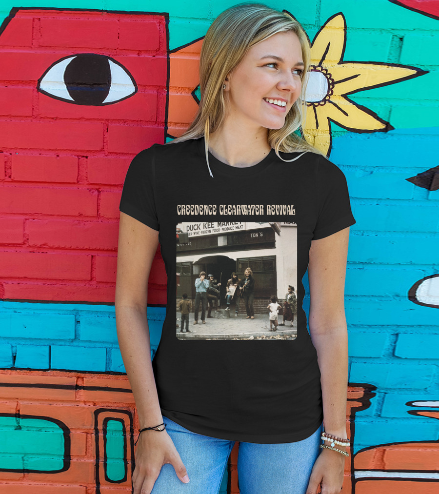 Creedence Clearwater Revival Street Performance Scene At Duck Kee Market T-Shirt