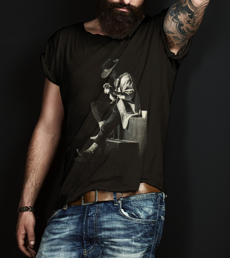 Guitar Icon Vintage Style T-Shirt