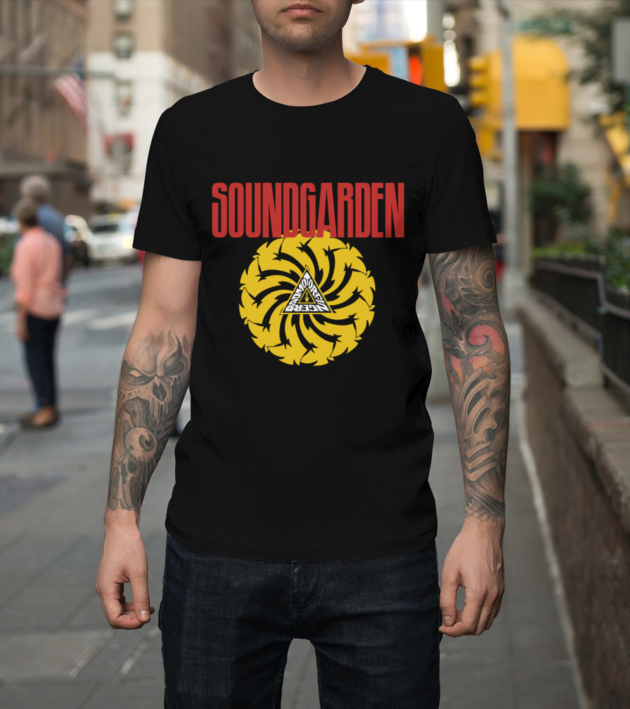 Soundgarden Badmotorfinger Spiral Triangle T-Shirt