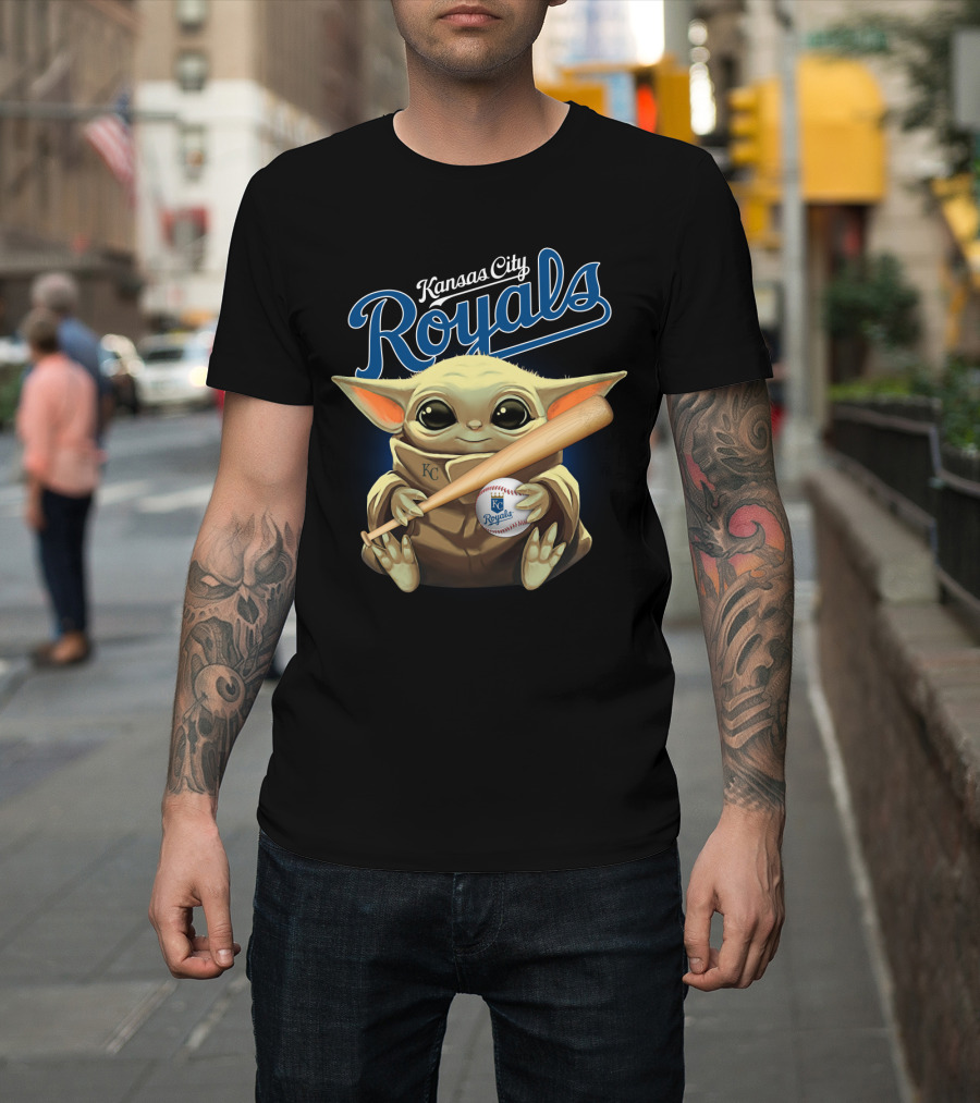 Kansas City Royals Baby Yoda Baseball Bat Holding Baseball T-Shirt