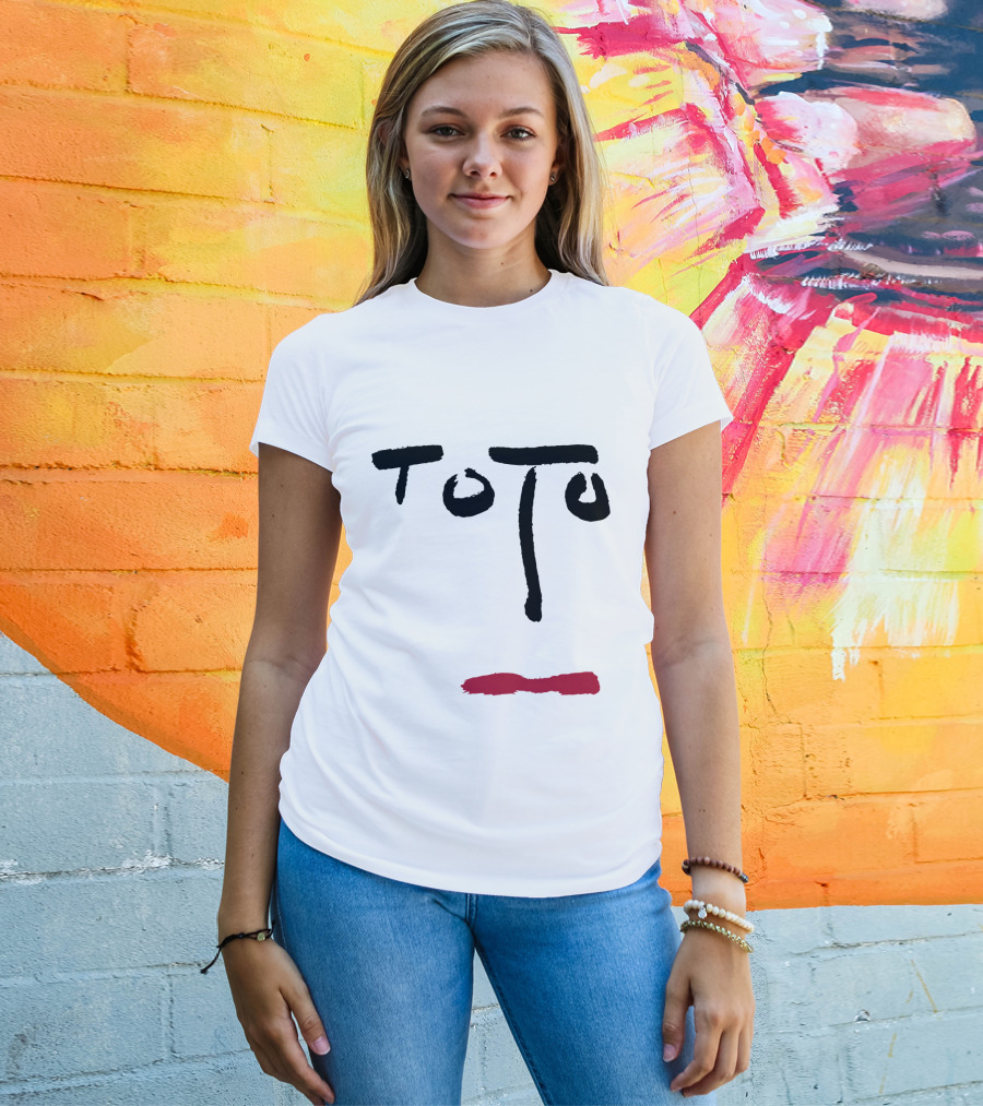 TOTO Turn Back 08 Minimalist Face T-Shirt