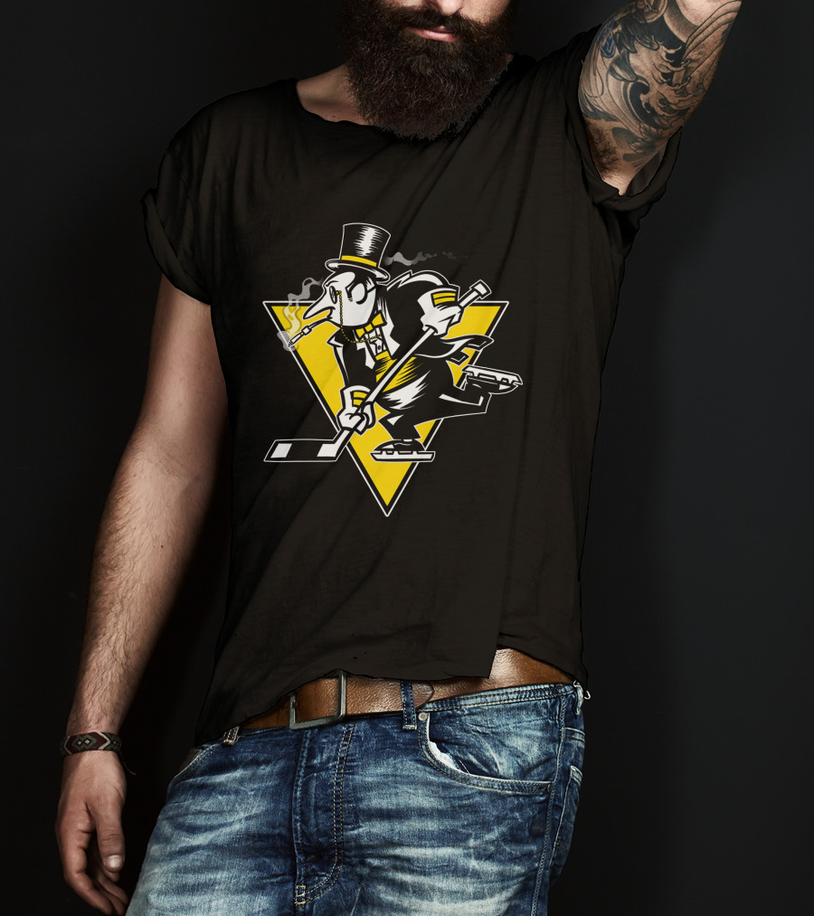 Pittsburgh Penguins Retro Style Smoking Penguin Hockey Skater T-Shirt