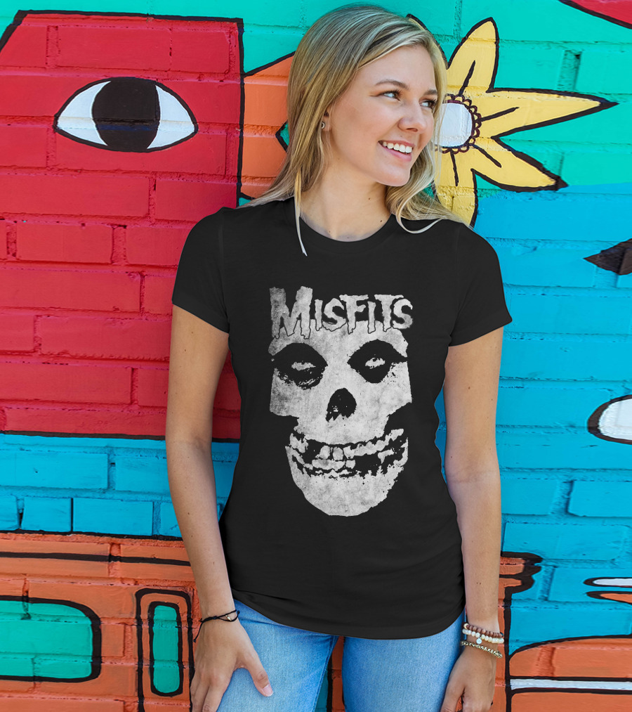 Misfits Skull Logo Black And White Classic T-Shirt