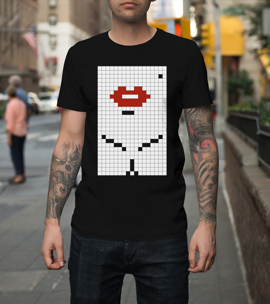 M0nr0e Pixel Lips T-Shirt