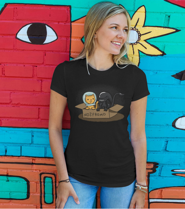 Nostromo Kitten And Alien Playful Companions T-Shirt