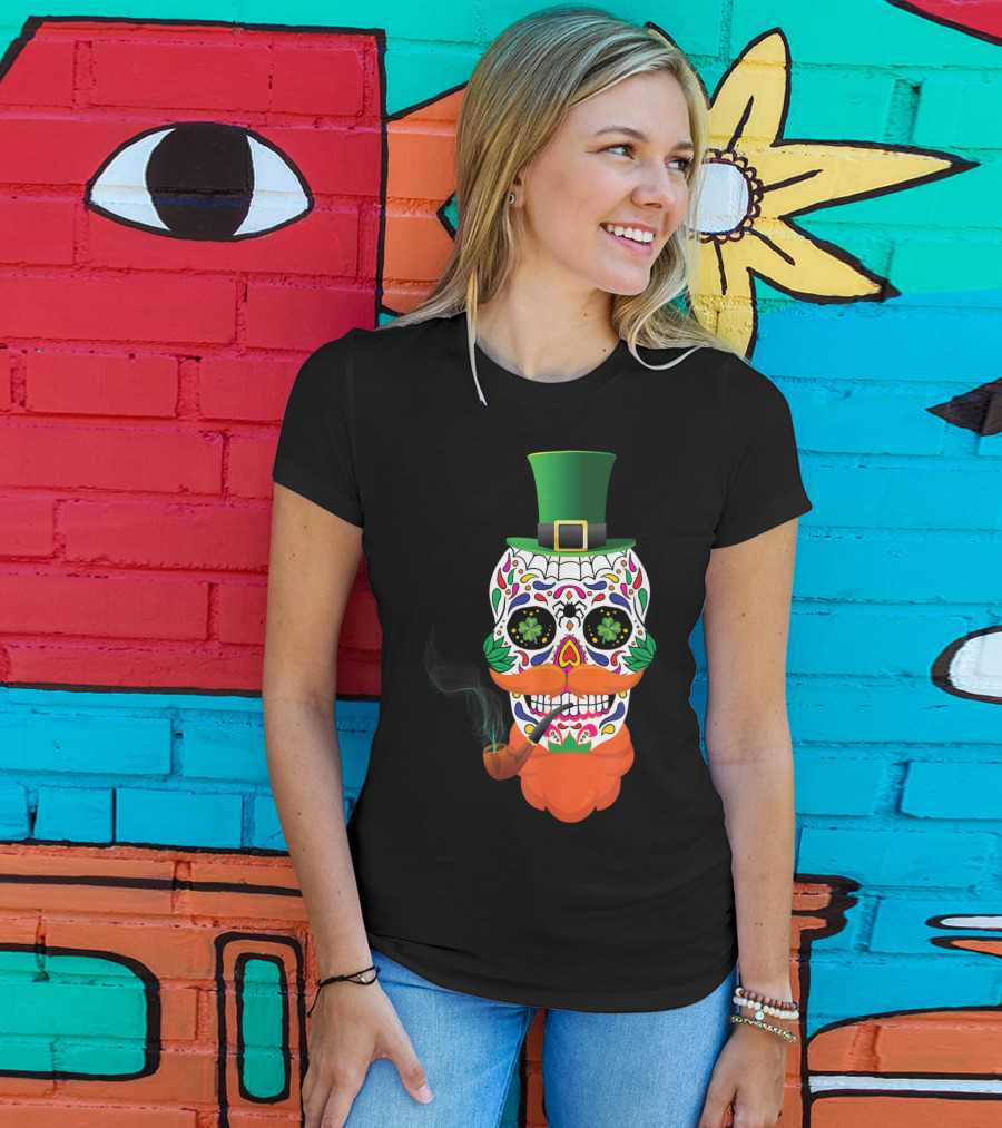 Irish Sugar Skull Leprechaun St Patricks Day Clover Pipe Hat Colorful T-Shirt