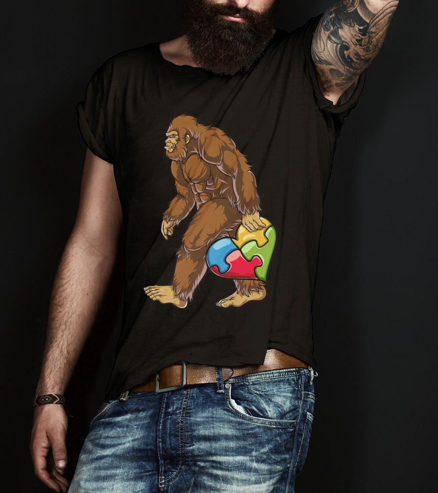 Bigfoot Holding Heart Puzzle Piece Autism Awareness Boys Men19 T-Shirt