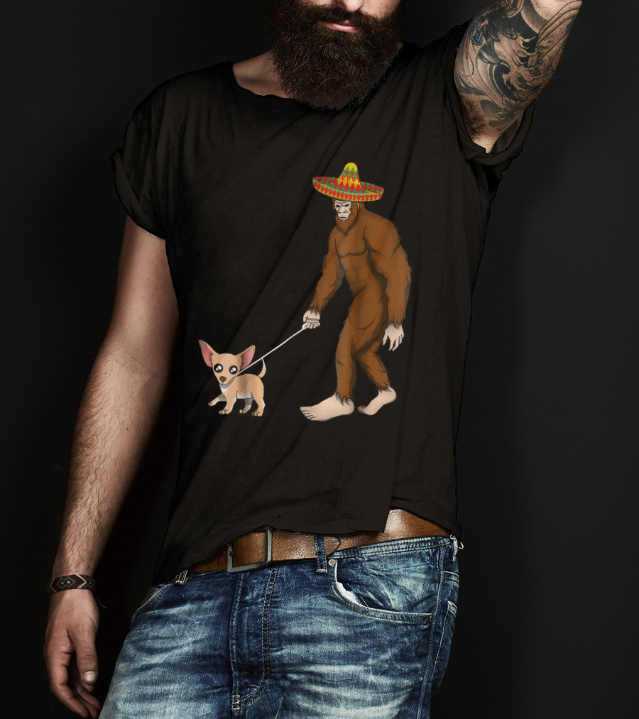 Bigfoot Sombrero Walking Chihuahua Cinco De Mayo T-Shirt