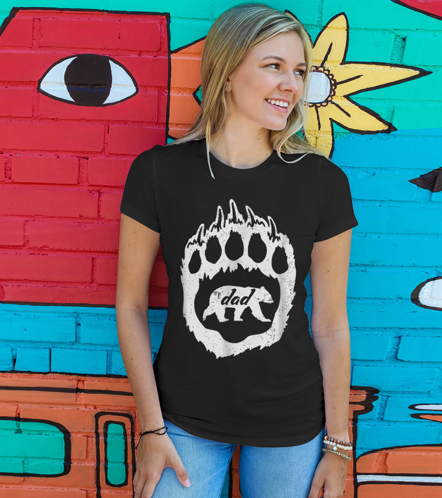 Dad Bear Paw52 Graphic With Bear T-Shirt