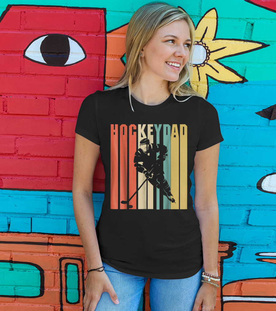 Classic Vintage Hockey Dad Player Silhouette Retro Stripes T-Shirt