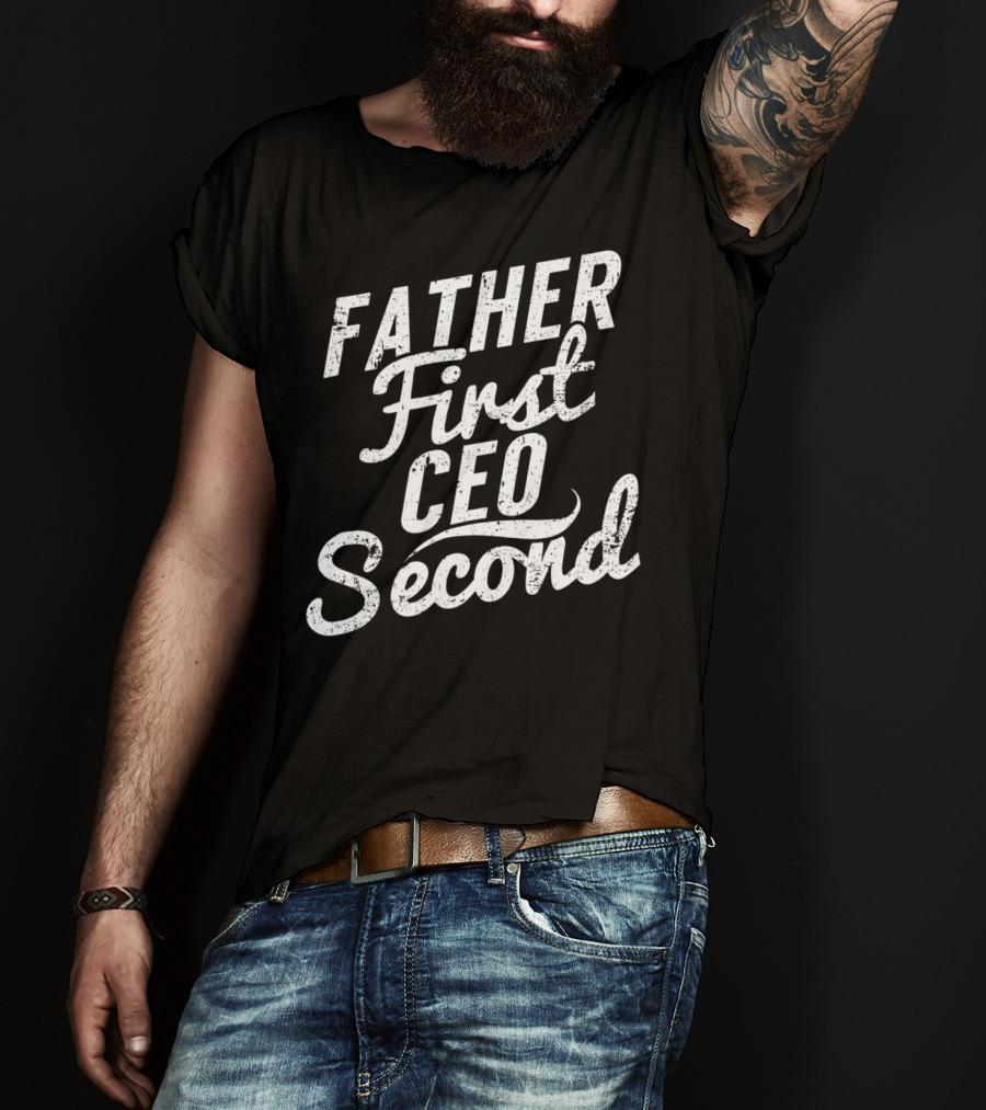 Father First CEO Second Entrepreneur Dad 90 Retro Style Vintage Look T-Shirt