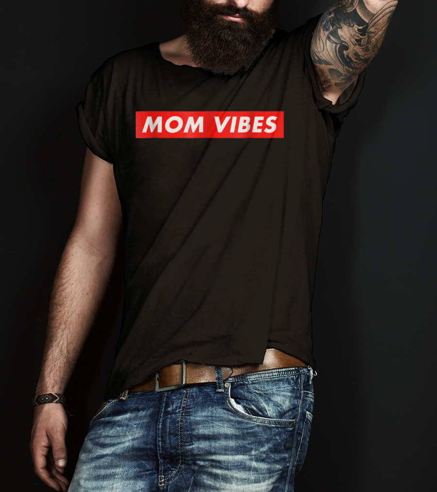MOM VIBES Red Box T-Shirt