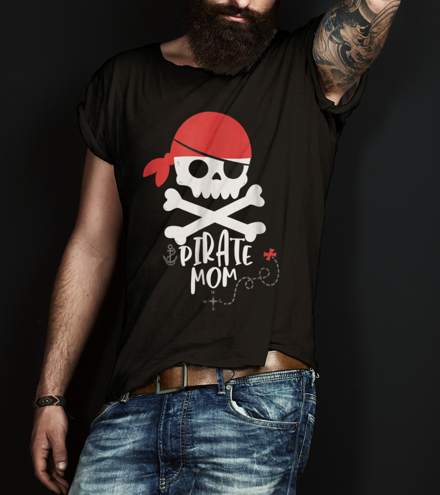 Pirate Mom Skull And Crossbones With Red Bandana Map Anchor T-Shirt
