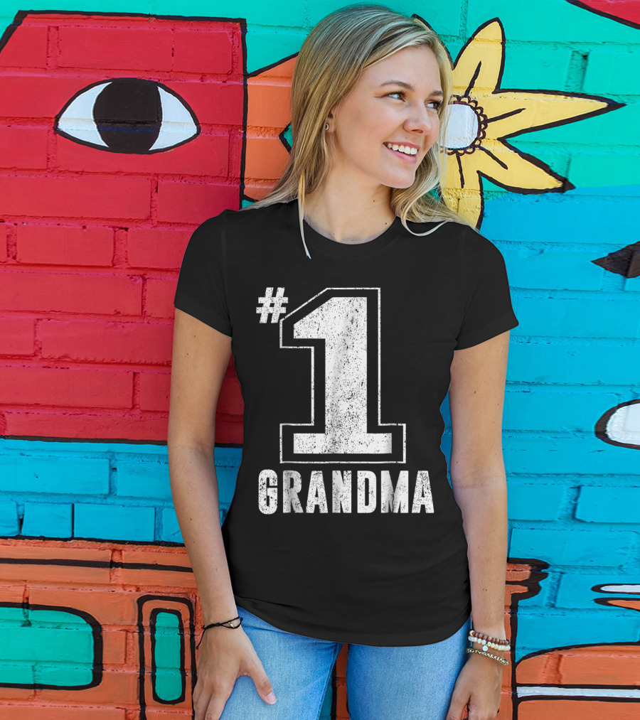 1 Grandma T-Shirt
