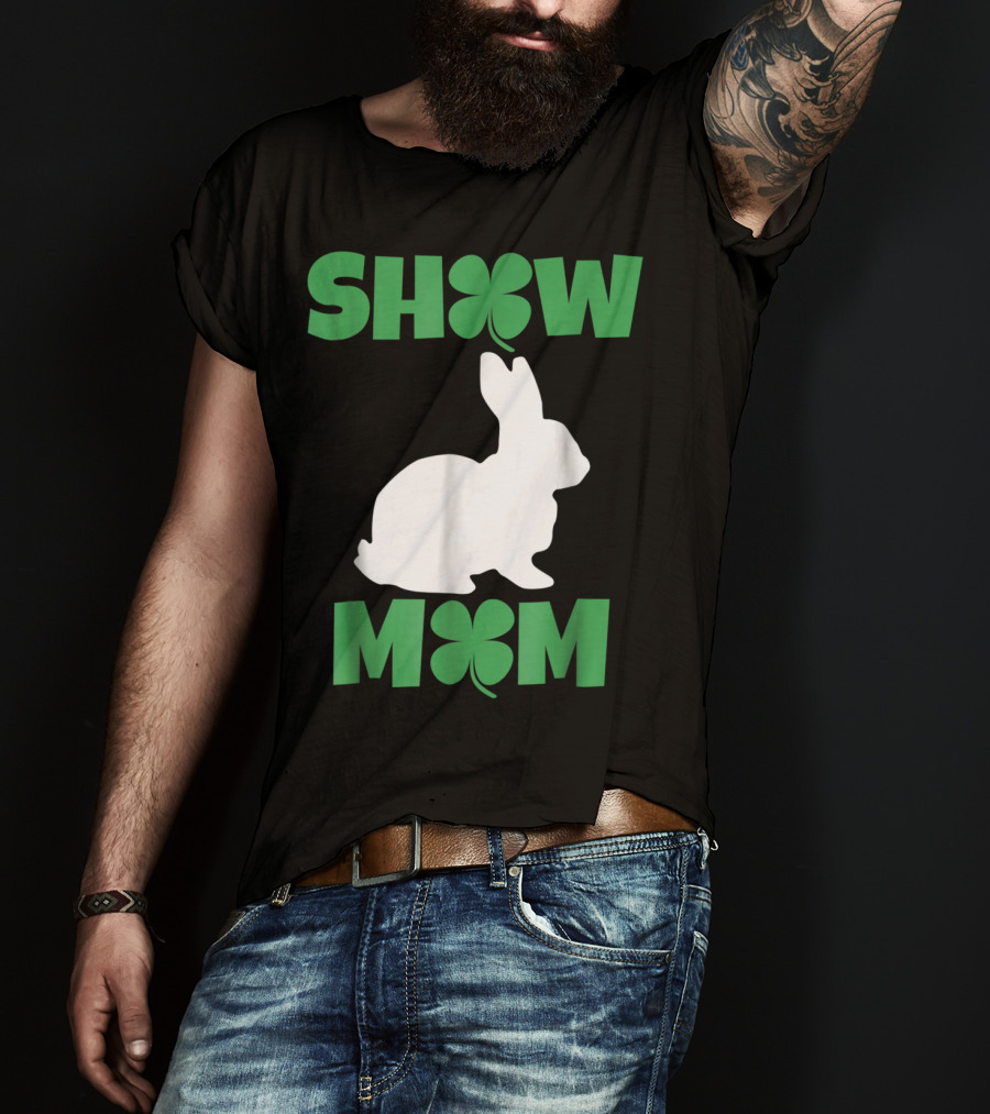 Show Mom Clover Rabbit T-Shirt