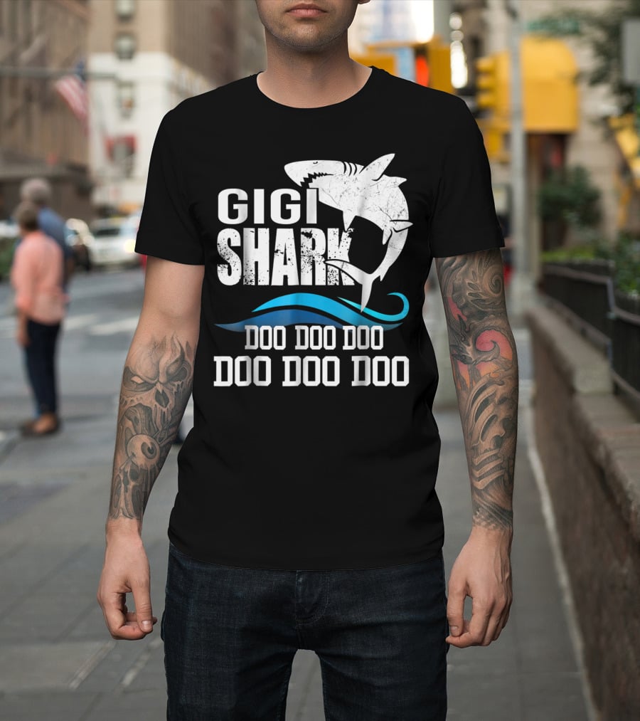 Gigi Shark Doo Doo Doo Mom Grandma Halloween Christmas67 T-Shirt