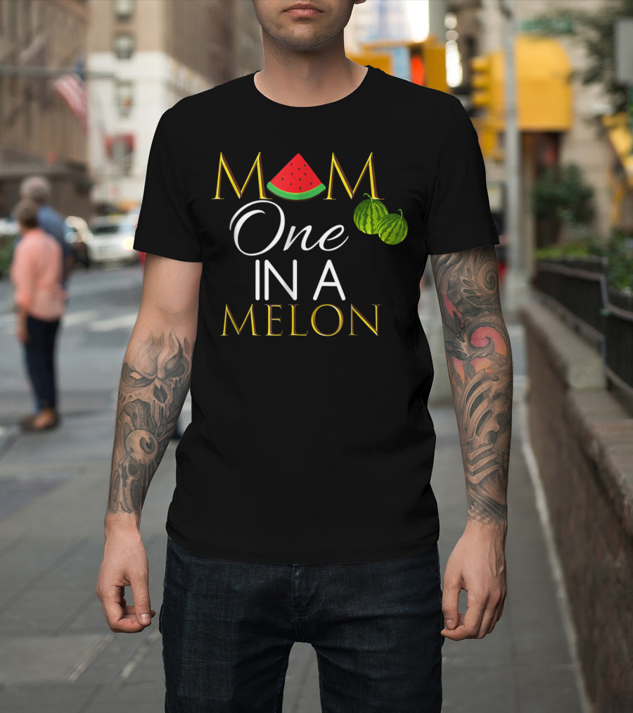 Mom One In A Melon Cute Watermelon Birthday T-Shirt