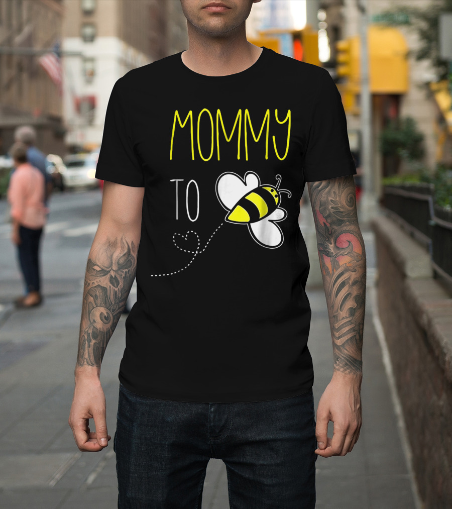 Mommy To Bee Pregnancy Bee T-Shirt