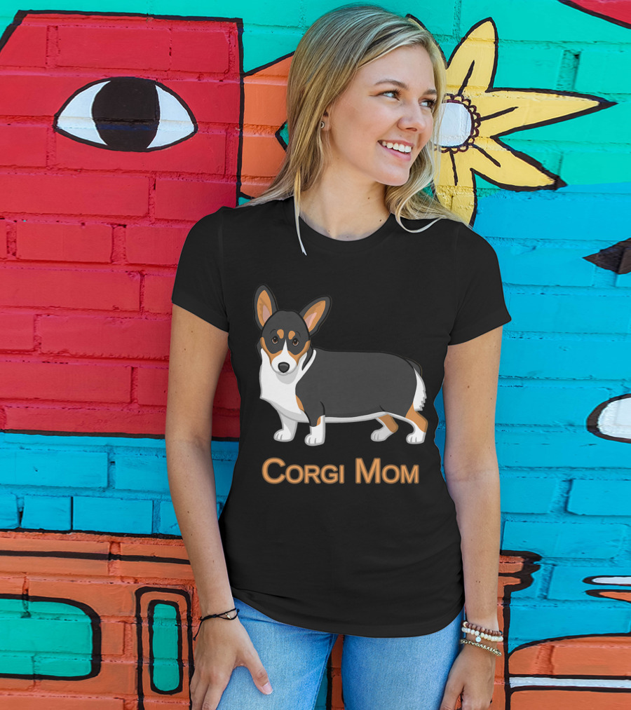 Corgi Mom Black Tricolor Cute Pembroke Corgi T-Shirt