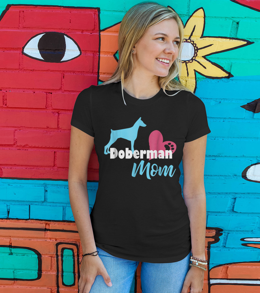 Doberman Mom Heart Paw Print For Awesome Doberman Lovers T-Shirt