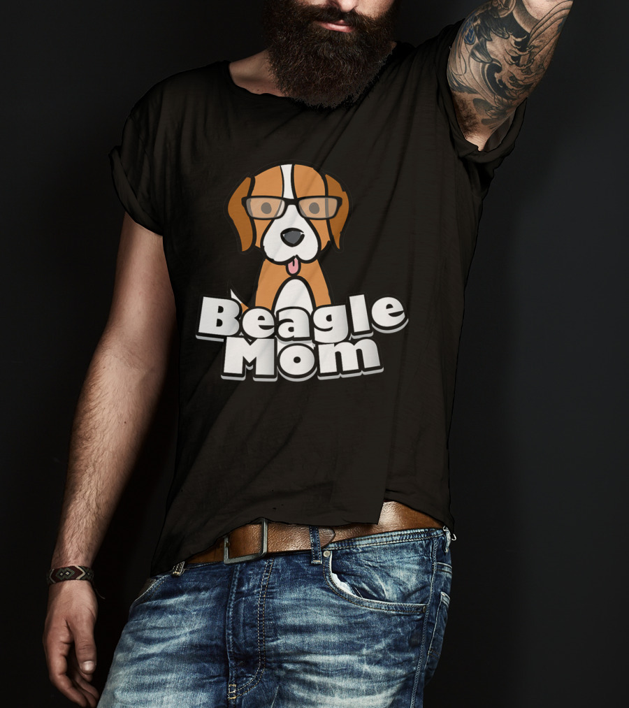 Beagle Mom Cute Dog With Glasses T-Shirt