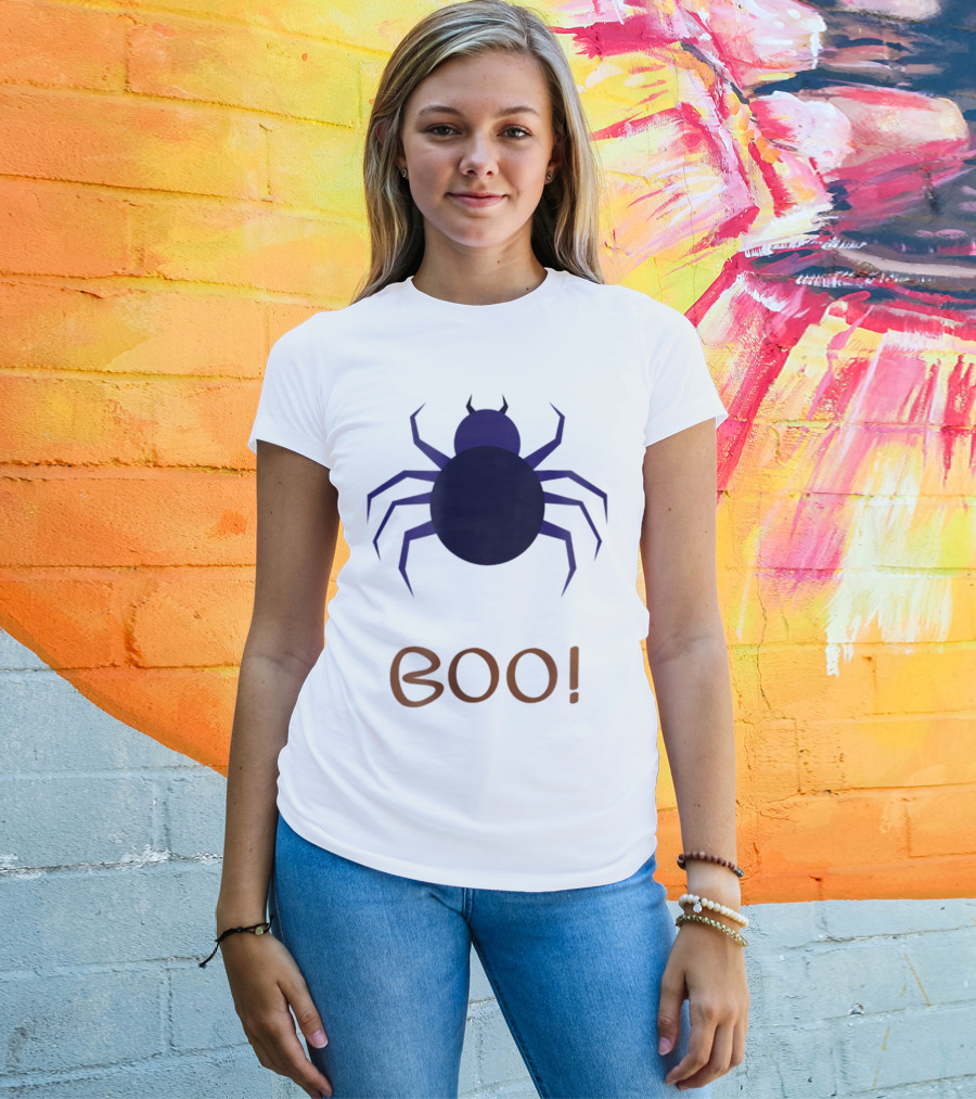 BOO Halloween Spider Design For Mom Sister Boyfriend Girl T-Shirt