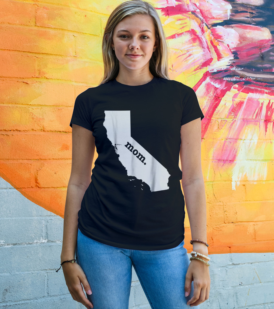 California Mom T-Shirt