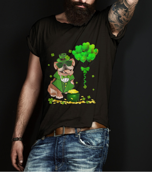 Irish English Bulldog Leprechaun Green Heart Balloons Gold Coins T-Shirt