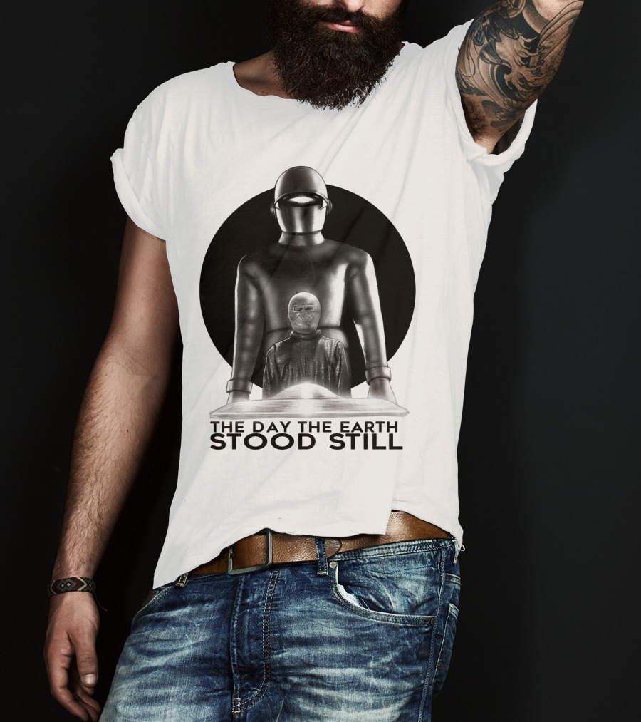 The Day The Earth Stood Still Classic Sci-Fi Robot And Alien T-Shirt