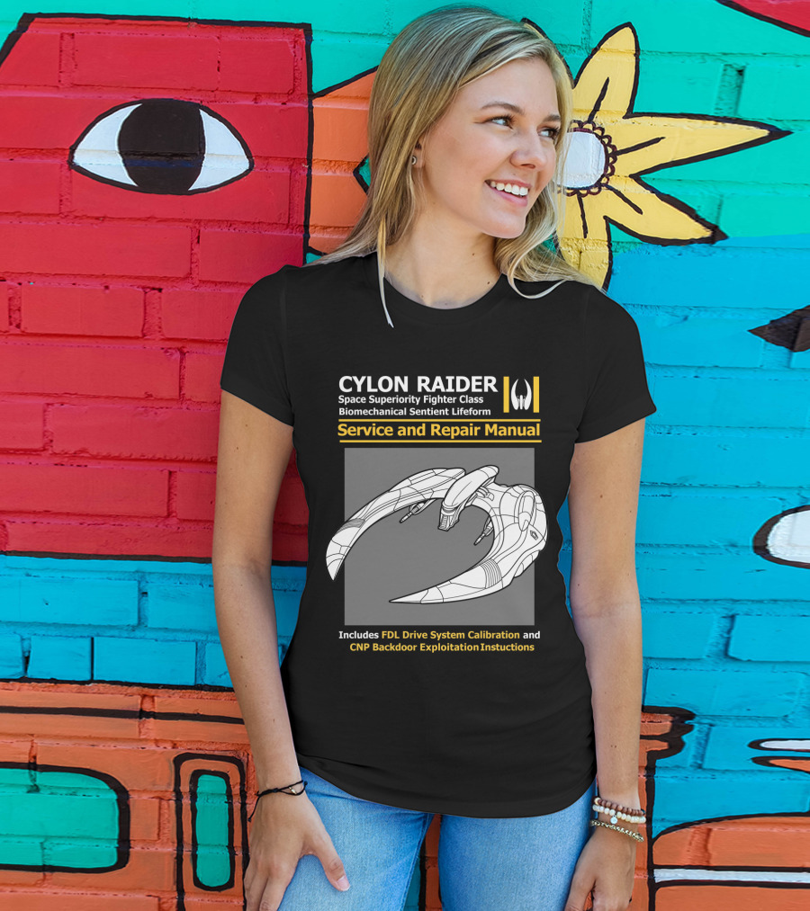 CYLON RAIDER Service And Repair Manual Biomechanical Sentient Lifeform Space Superiority Fighter Class T-Shirt