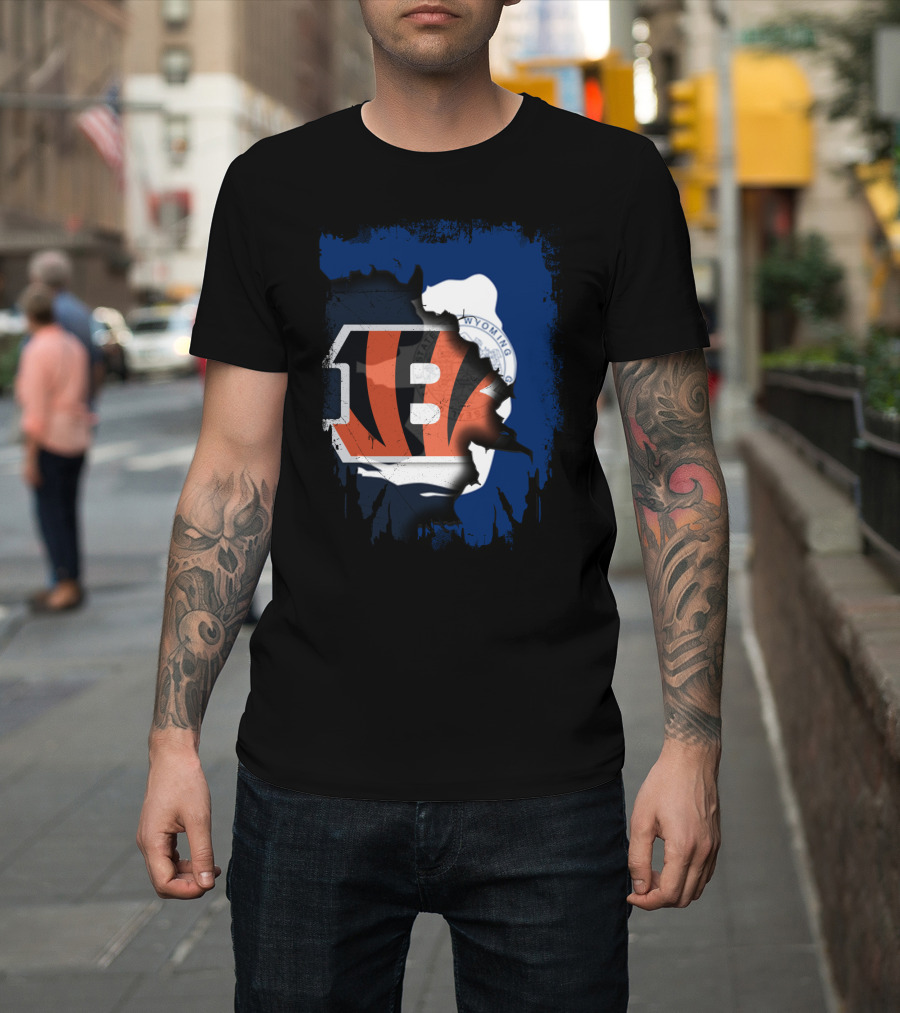 Wyoming State Outline With Cincinnati Bengals Logo Integration T-Shirt