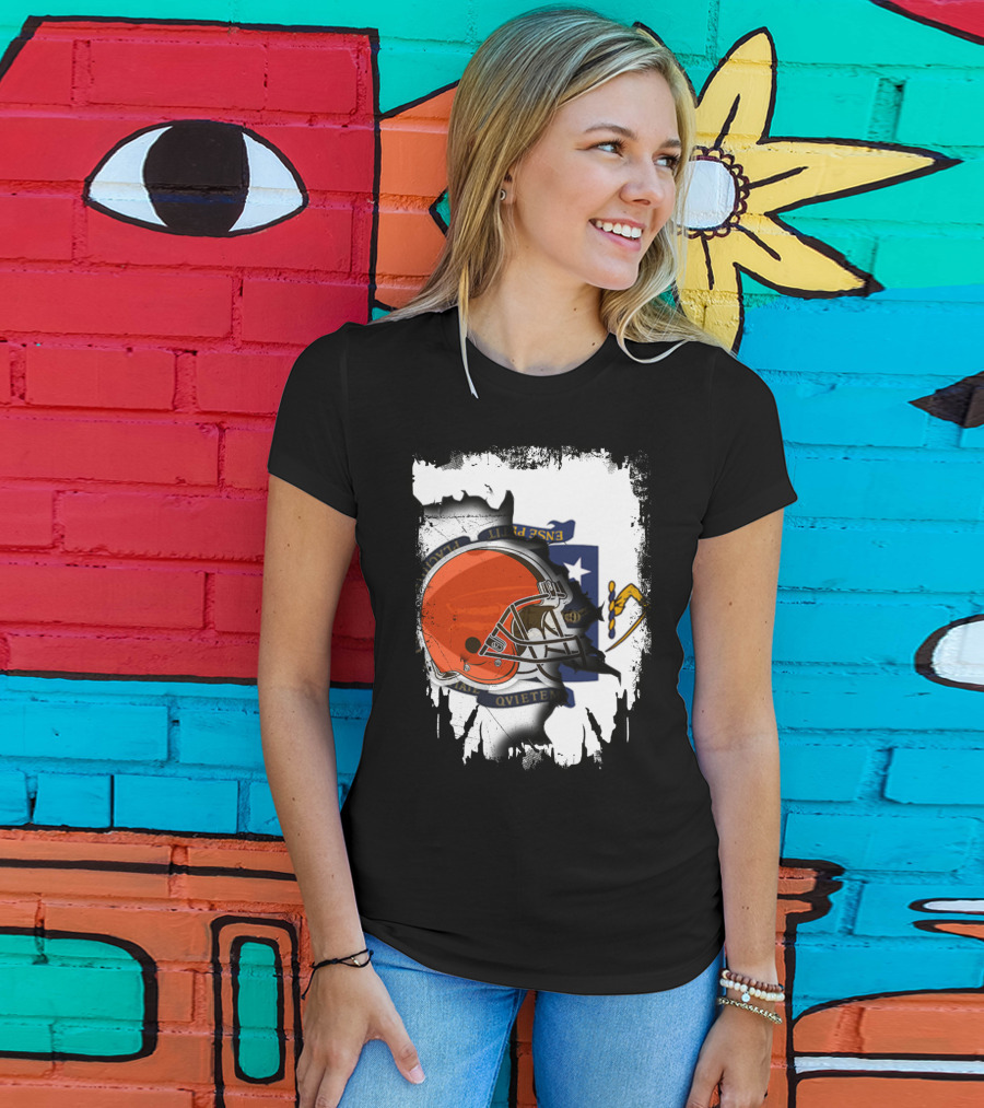 Massachusetts Unites With Cleveland Browns Helmet And State Flag T-Shirt