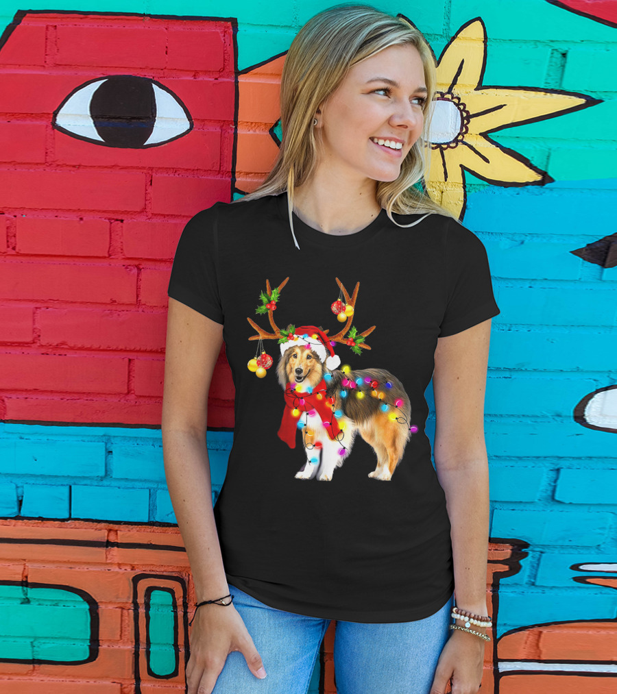 Christmas Sheltie Dog In Santa Hat With Reindeer Antlers And Colorful String Lights T-Shirt