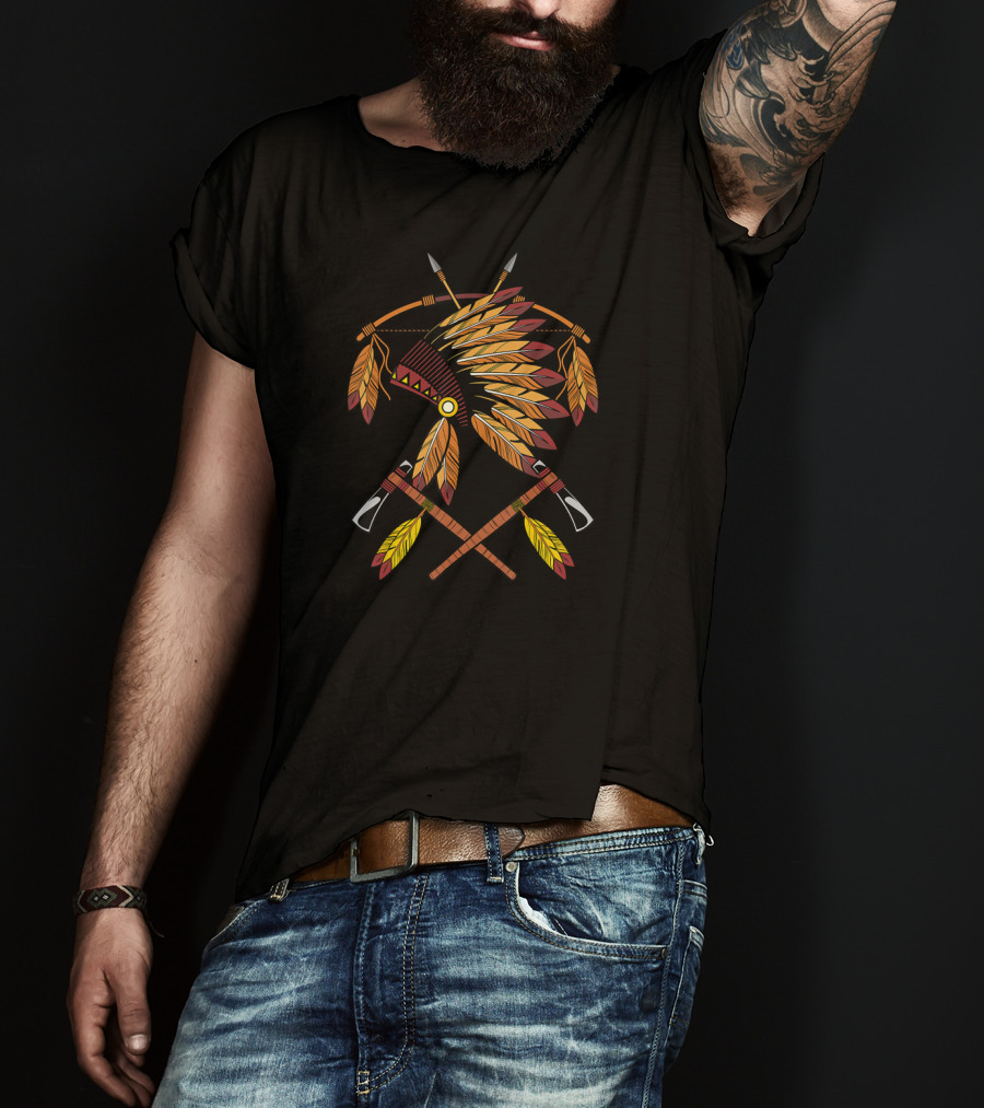 Native American War Bonnet Bow Arrows Tomahawks Feathers T-Shirt