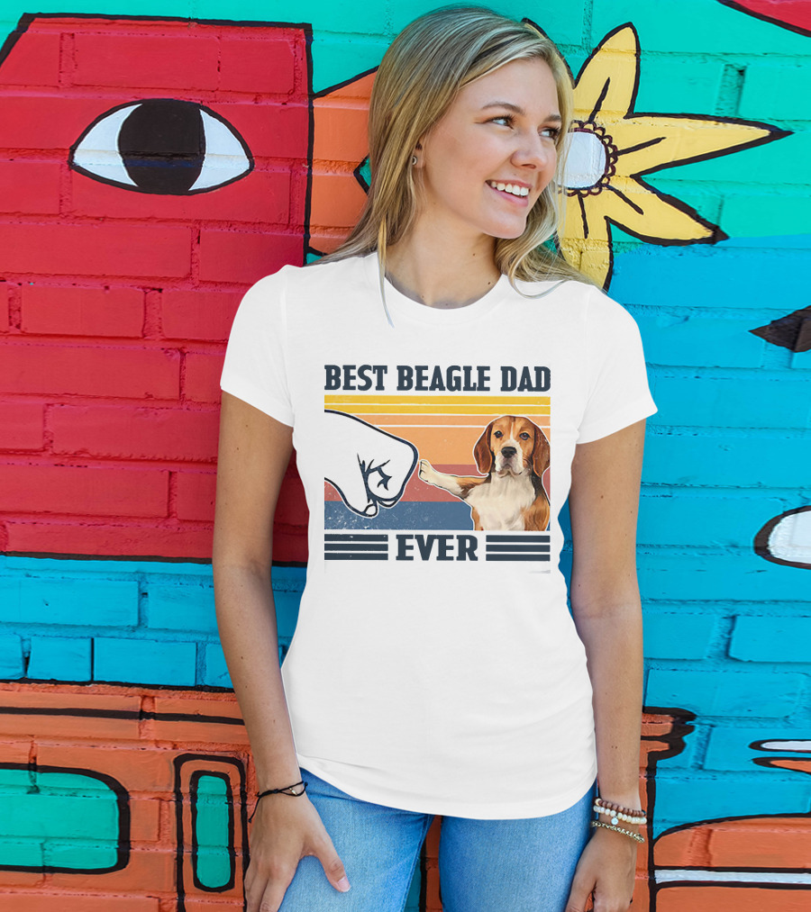 Best Beagle Dad Ever Vintage Fist Bump T-Shirt