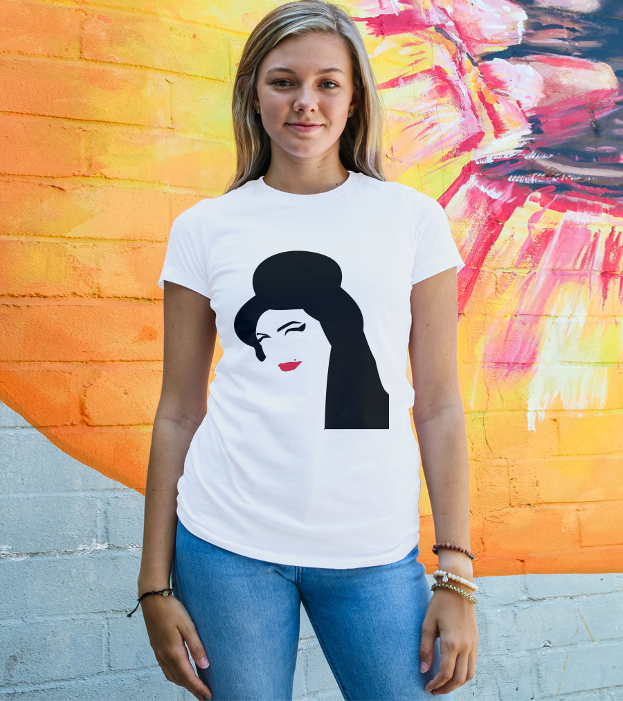 Amy Winehouse Iconic T-Shirt