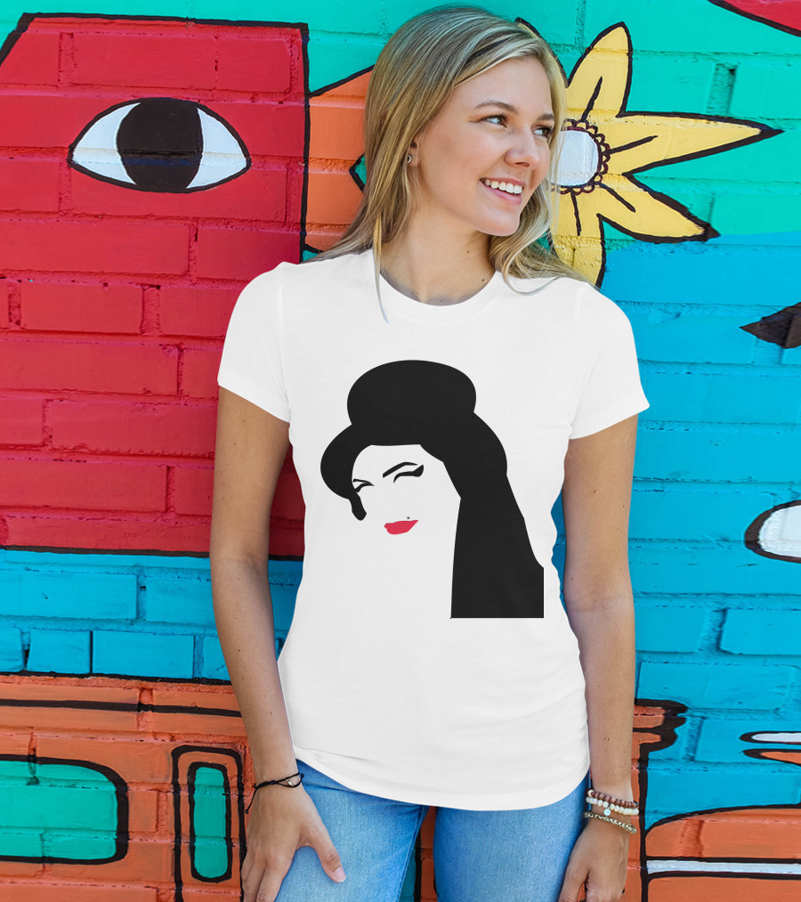Amy Winehouse Iconic T-Shirt