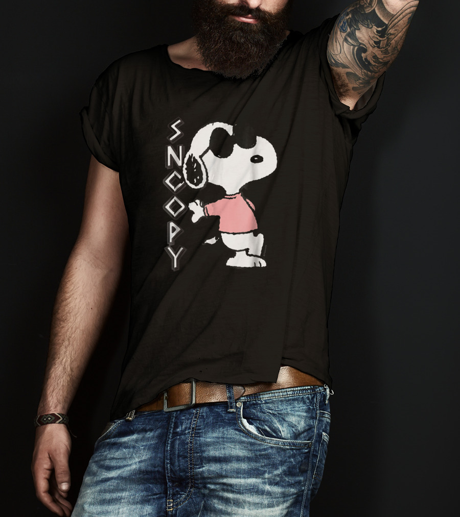 Snoopy In Pink Shirt Cool Peanuts Vibe T-Shirt