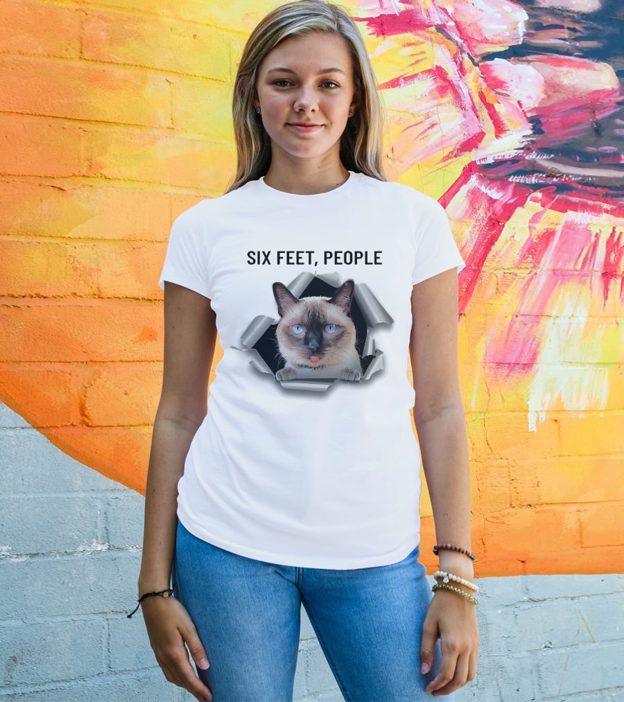 Siamese Cat Six Feet People Torn Ripper T-Shirt