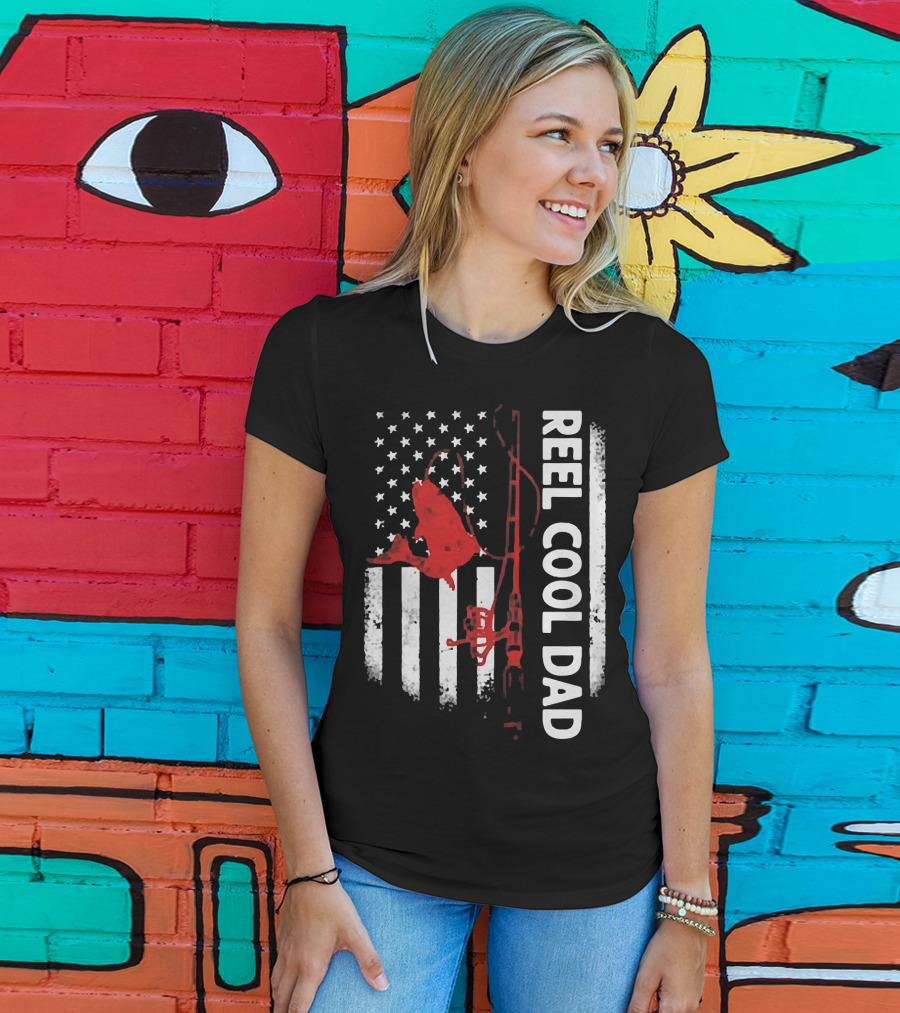 Reel Cool Dad American Flag Fishing Veteran T-Shirt