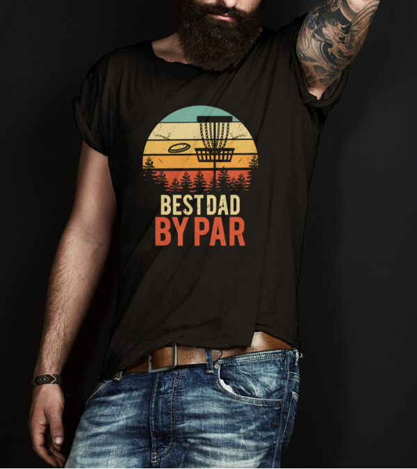 Best Dad By Par Disc Golf Dad Retro Sunset Forest Scene T-Shirt