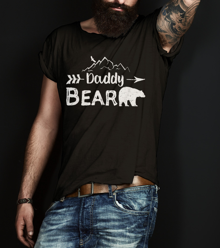 Daddy Bear Family Camping Matching Design With Mountains And Arrow T-Shirt