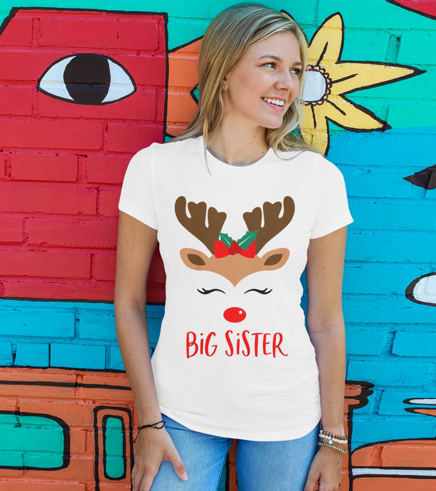 Big Sister Reindeer Christmas Matching Sibling Outfits T-Shirt